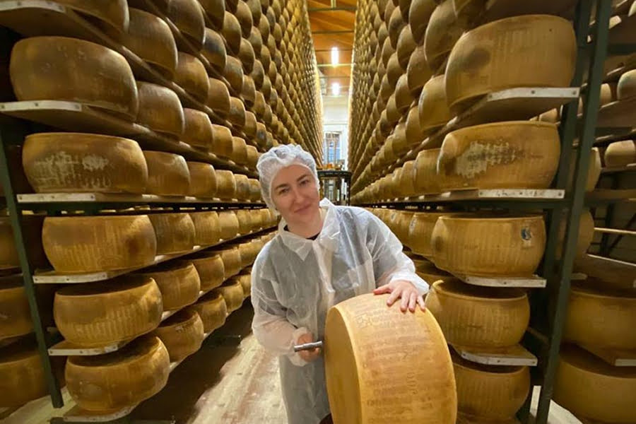 Підприємиця з Житомирщини відкрила сироварню