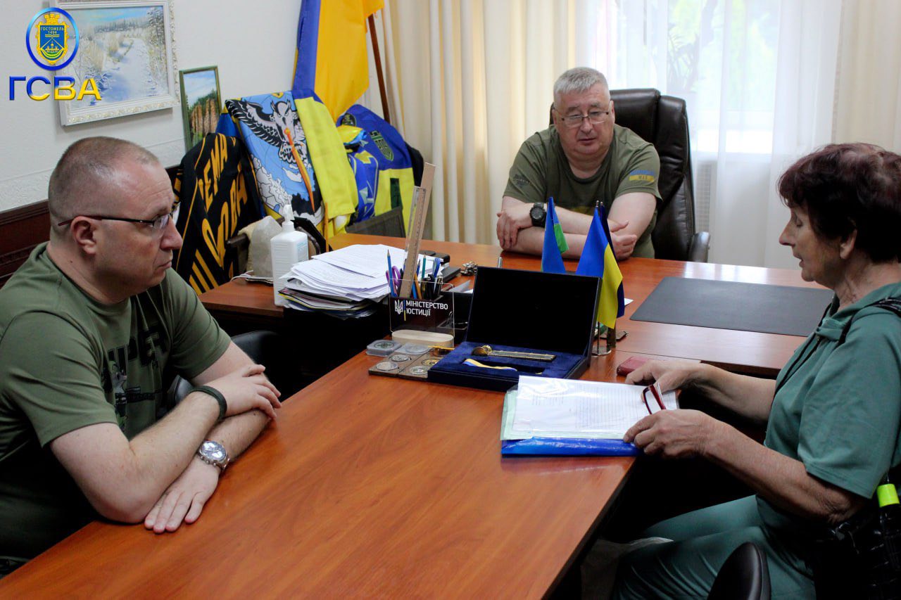 Керівник Гостомельської СВА Сергій Смаль у кабінеті