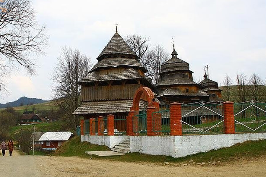 У селі Ісаї за 6 млн грн відреставрують дерев'яну церкву