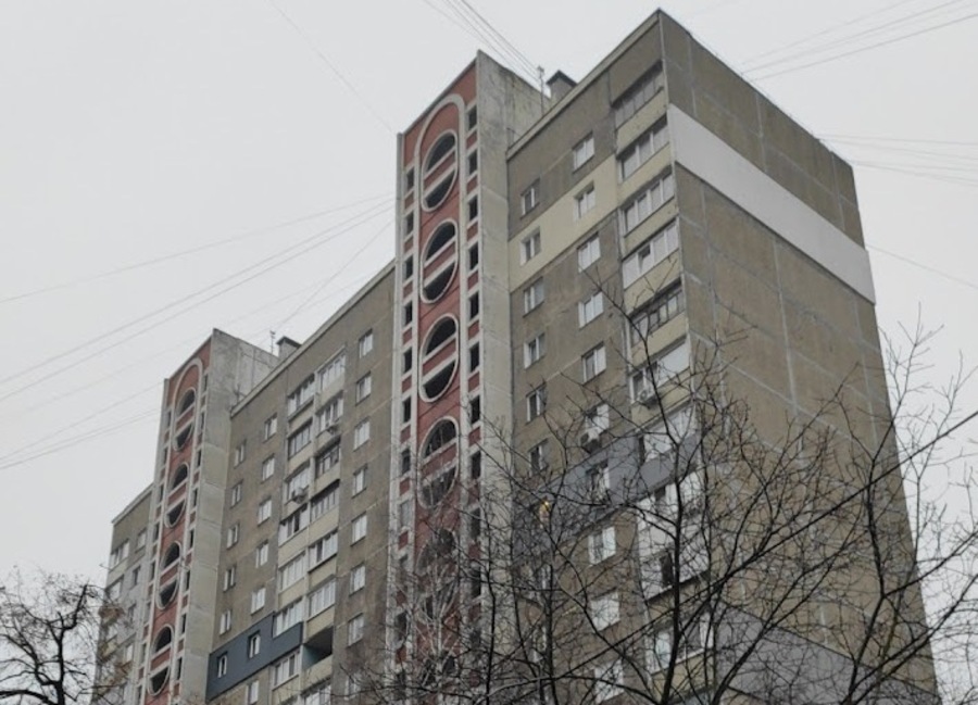 Багатоквартирний будинок у Києві