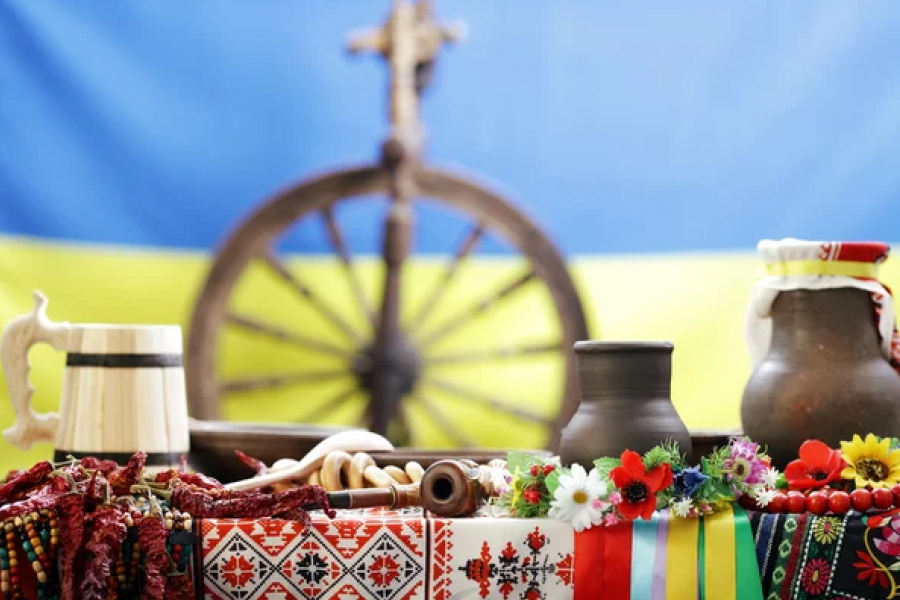 Українські предмети культури