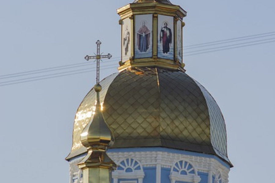 У селі Четвертня будують церкву московського патріархату