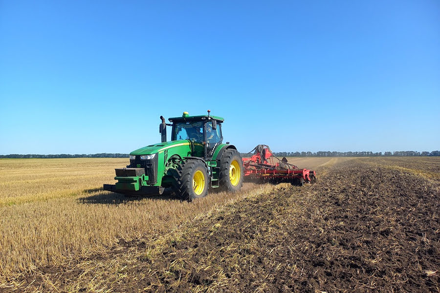 Відмова від оранки: як нульовий обробіток ґрунту рятує фермерів