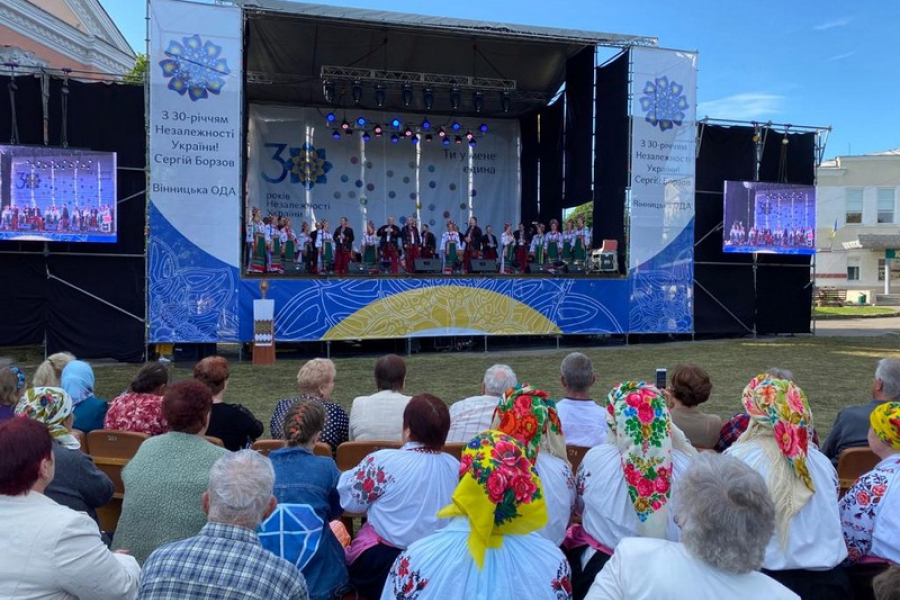 Майже півсотні творчих фольклорних колективів взяли участь у фестивалі на Вінниччині
