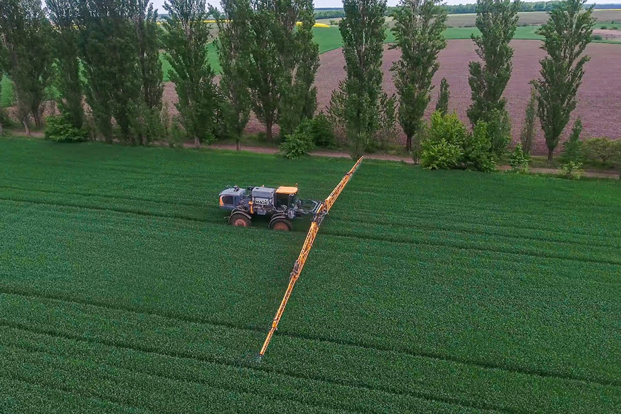 Експерти розповіли, як температура та pH знижують ефективність ґрунтових гербіцидів