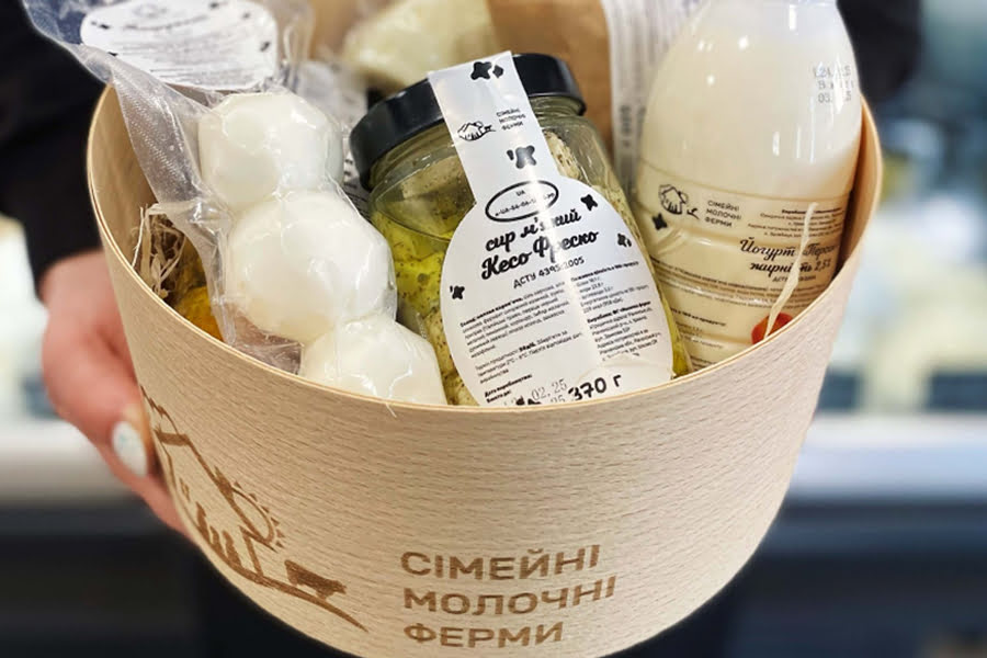 Сімейні молочні ферми відкрили п’ятий крафтовий магазин