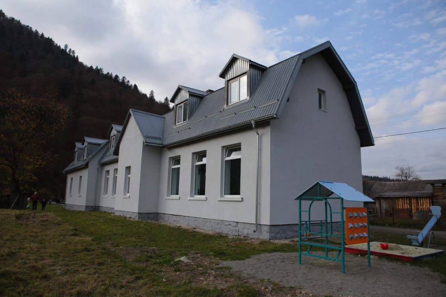 У селі Гребенів відкрили новий дитячий садок за 3 мільйони гривень