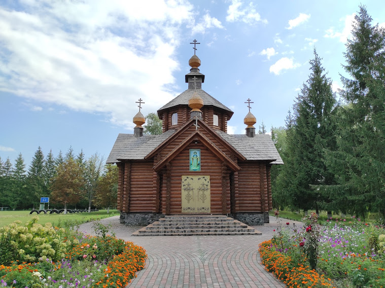 Церква у селі Волошнівка