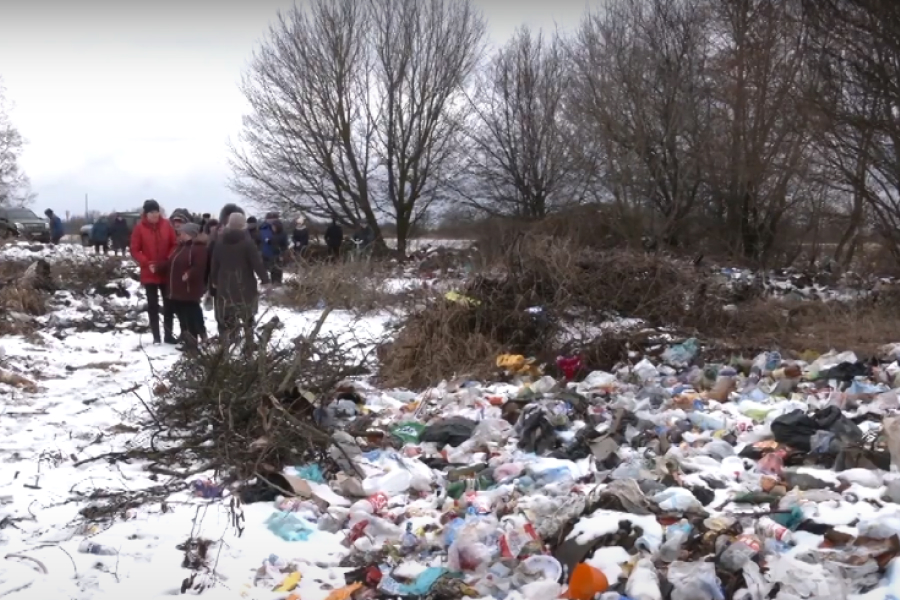 Громада на Сумщині протестує проти сміттєзвалища в селі
