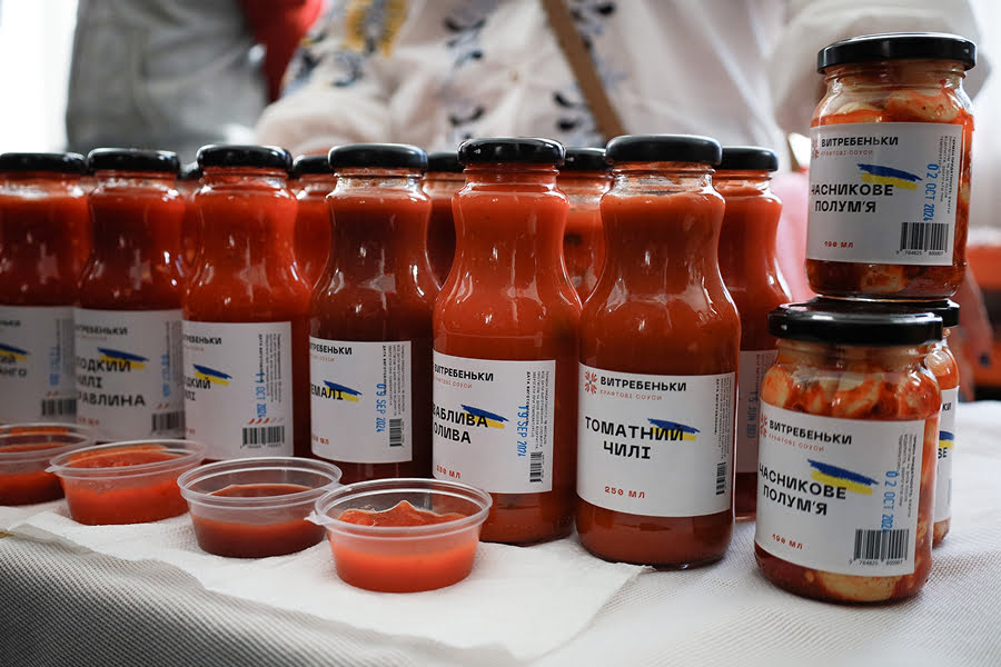Ветеран з Київщини виготовляє крафтові соуси